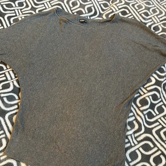 Express Womens XS Tunic Sweater - Picture 4 of 4